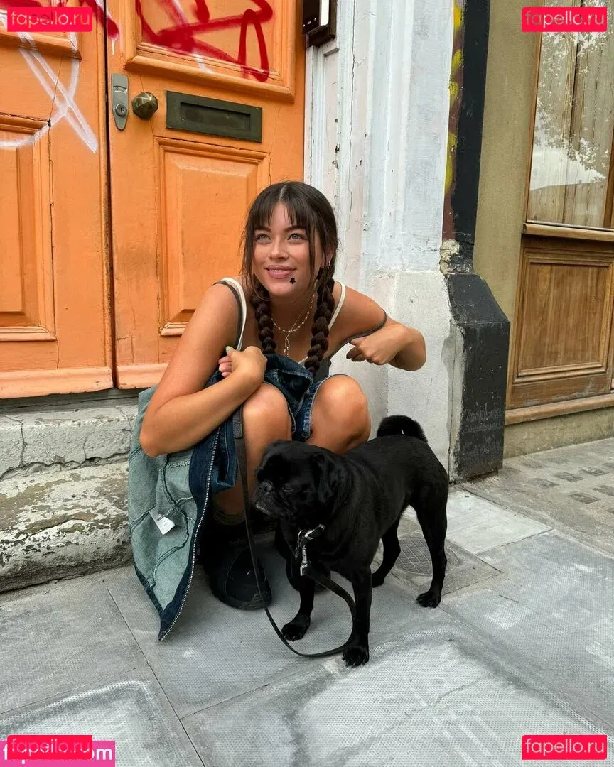 cii.cii Onlyfans Photo Gallery 