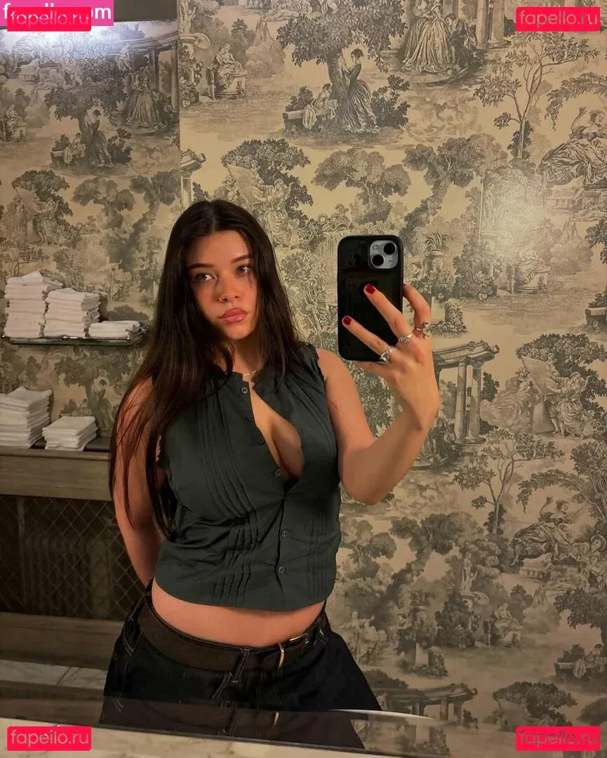 cii.cii Onlyfans Photo Gallery 