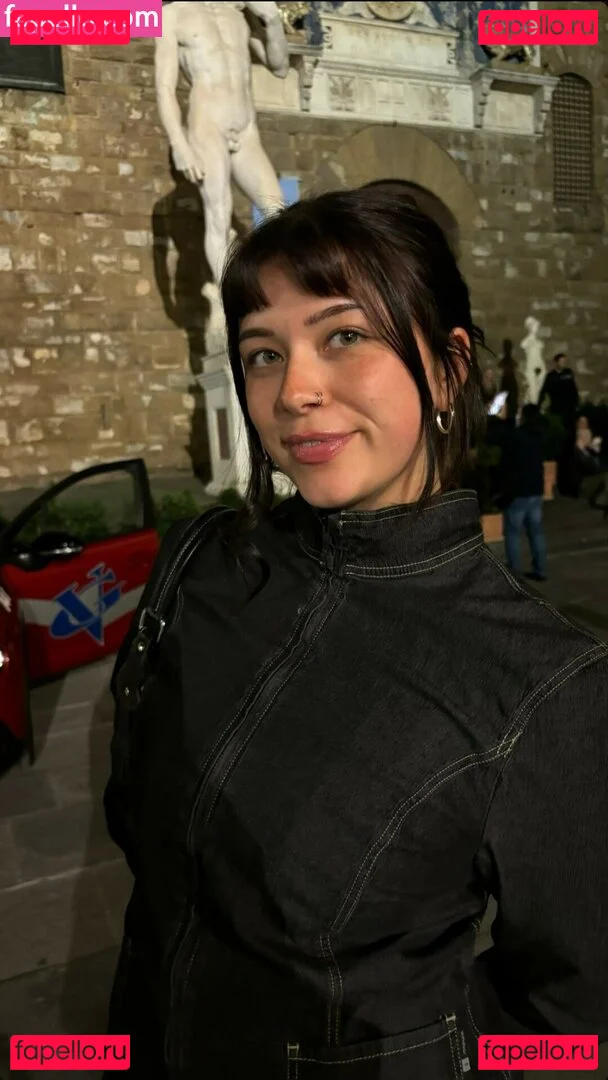 cii.cii Onlyfans Photo Gallery 