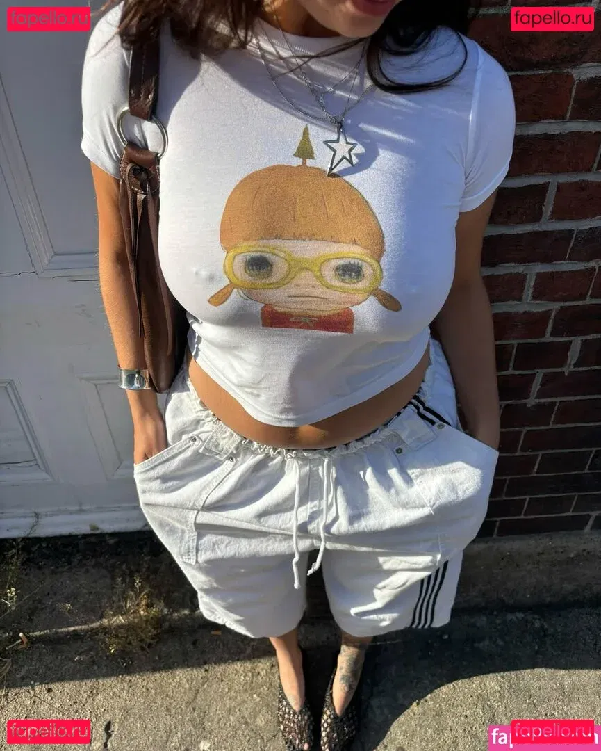 cii.cii Onlyfans Photo Gallery 