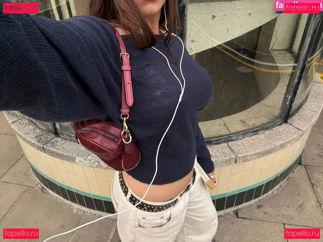 cii.cii Onlyfans Photo Gallery 