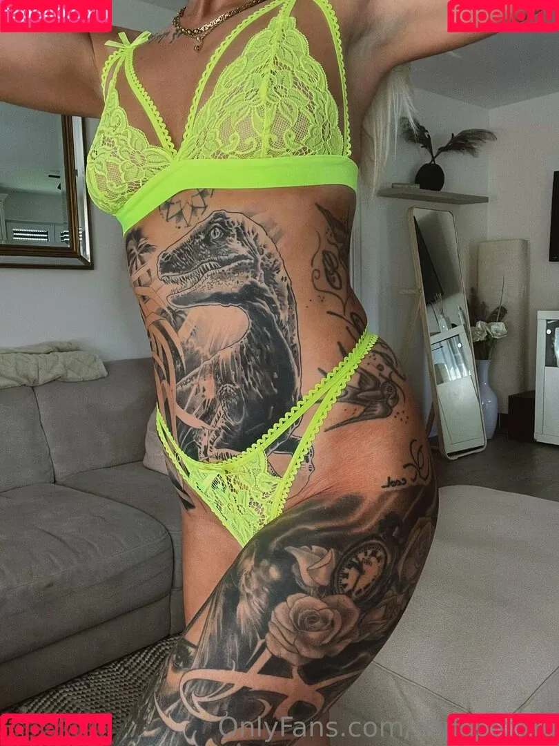 lee_hart_xx Onlyfans Photo Gallery 