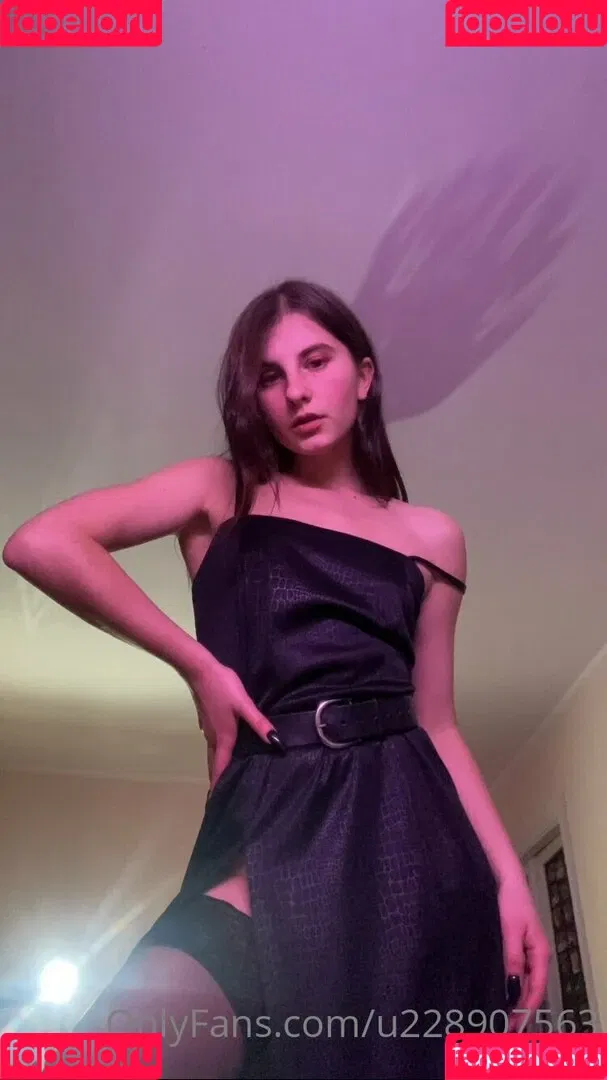 baby_cherrry Onlyfans Photo Gallery 