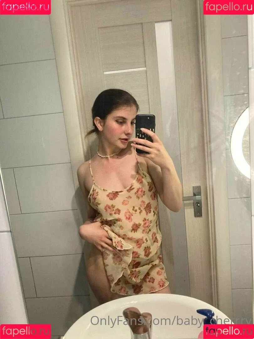 baby_cherrry Onlyfans Photo Gallery 