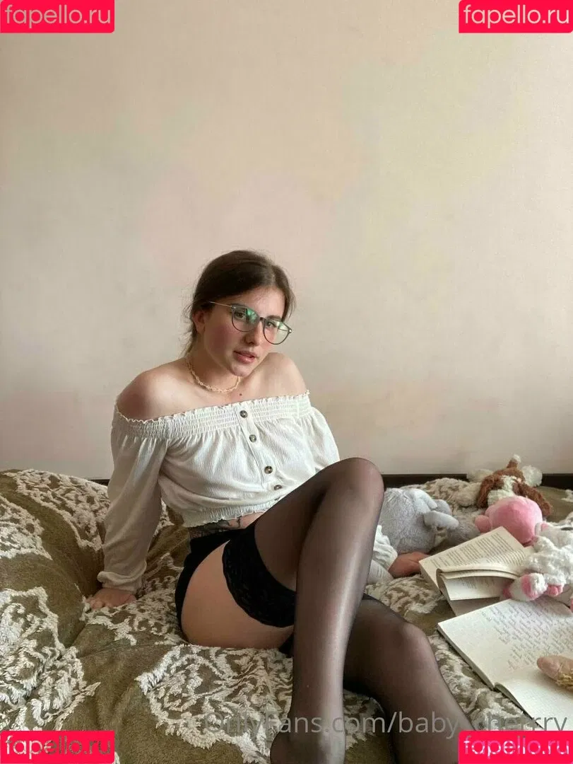 baby_cherrry Onlyfans Photo Gallery 