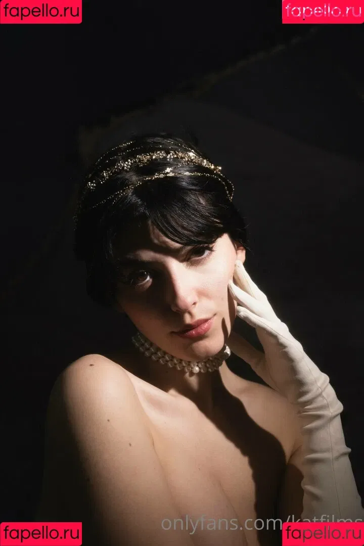 Kat Cabaret Onlyfans Photo Gallery 