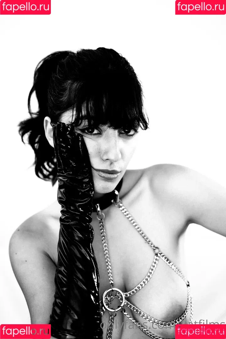 Kat Cabaret Onlyfans Photo Gallery 