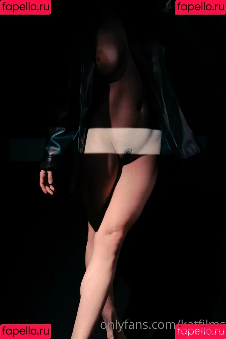 Kat Cabaret Onlyfans Photo Gallery 