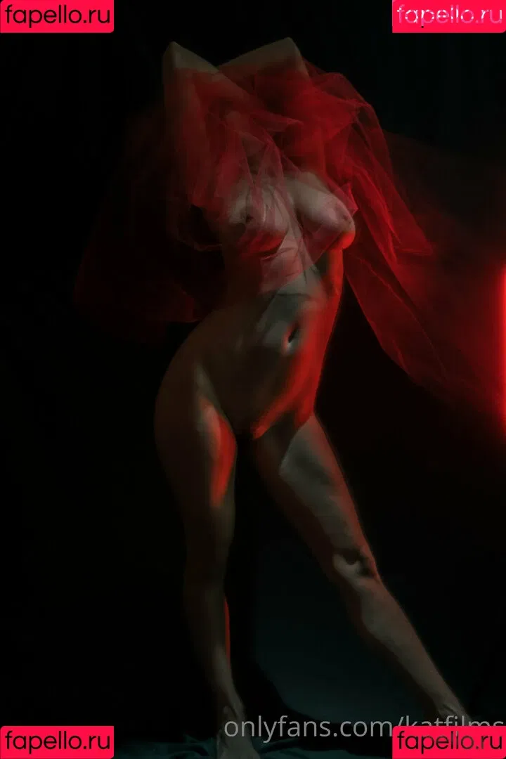 Kat Cabaret Onlyfans Photo Gallery 