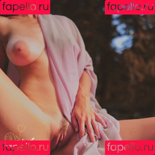 Kat Cabaret Onlyfans Photo Gallery 