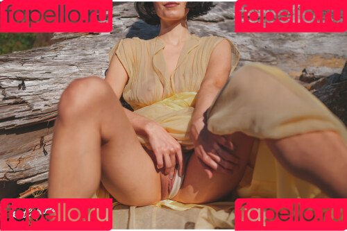 Kat Cabaret Onlyfans Photo Gallery 