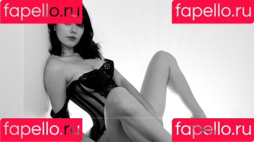 Kat Cabaret Onlyfans Photo Gallery 