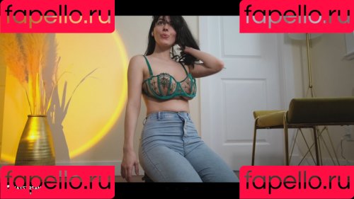 Kat Cabaret Onlyfans Photo Gallery 