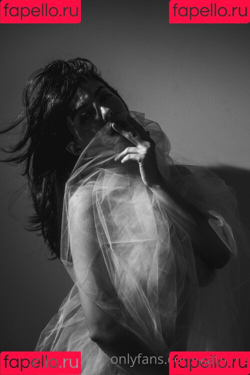 Kat Cabaret Onlyfans Photo Gallery 