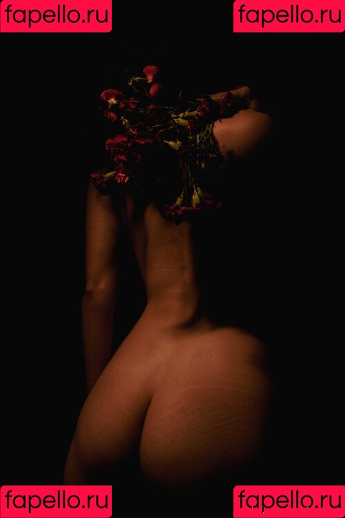 Kat Cabaret Onlyfans Photo Gallery 