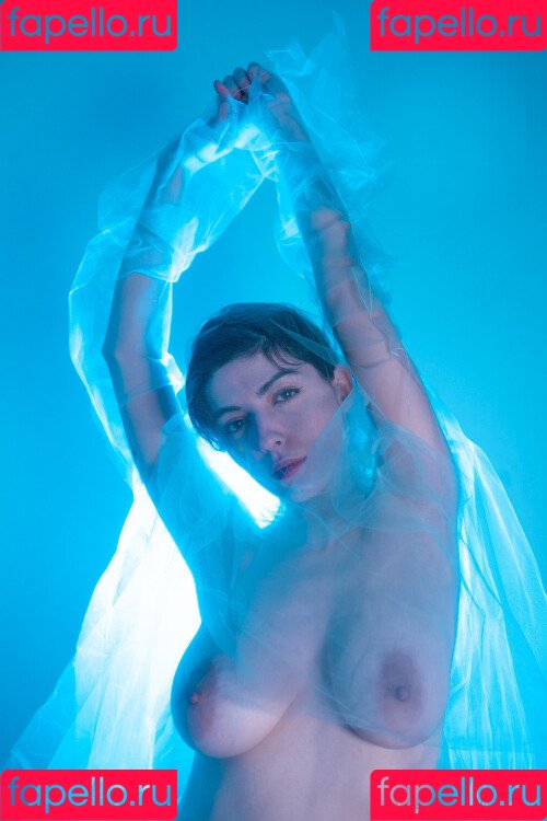 Kat Cabaret Onlyfans Photo Gallery 