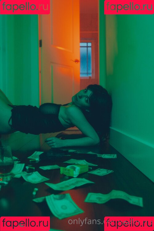 Kat Cabaret Onlyfans Photo Gallery 