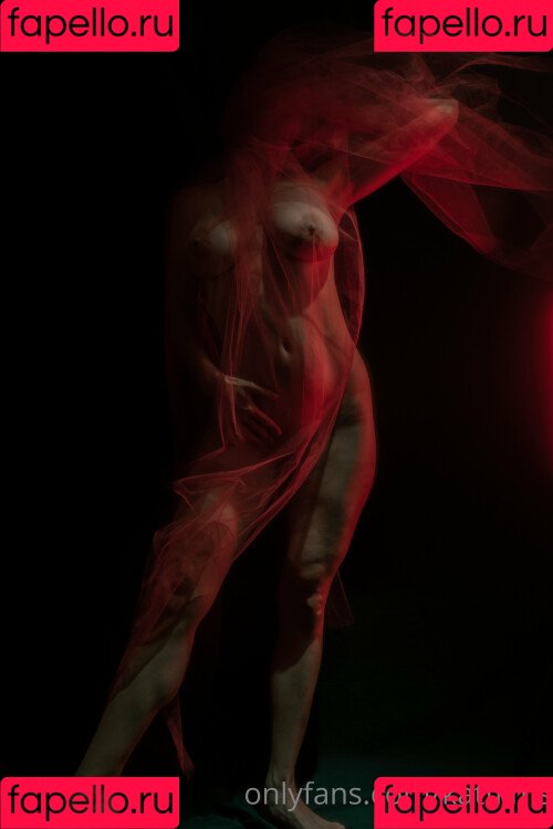 Kat Cabaret Onlyfans Photo Gallery 