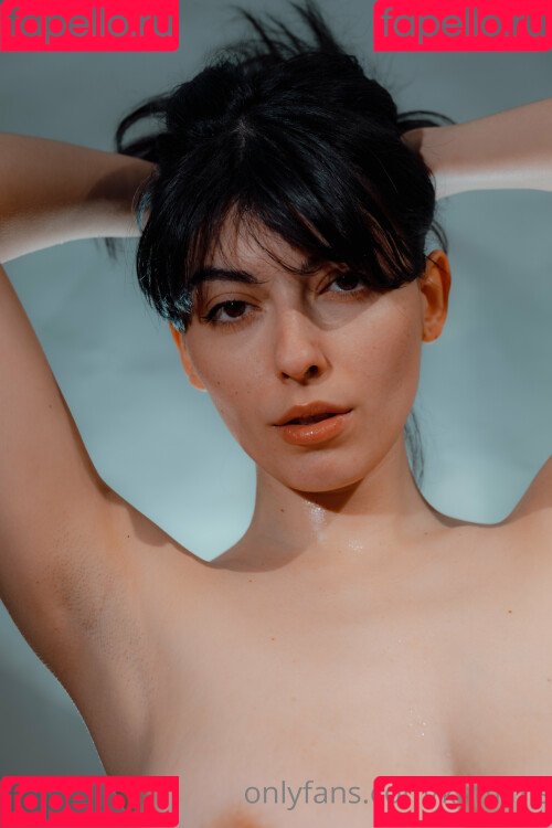 Kat Cabaret Onlyfans Photo Gallery 