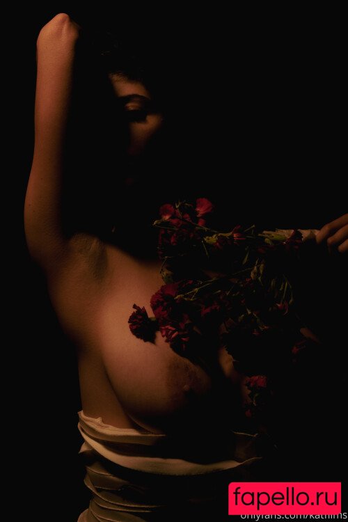 Kat Cabaret Onlyfans Photo Gallery 