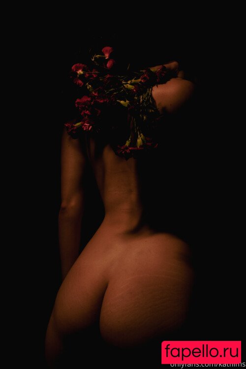 Kat Cabaret Onlyfans Photo Gallery 