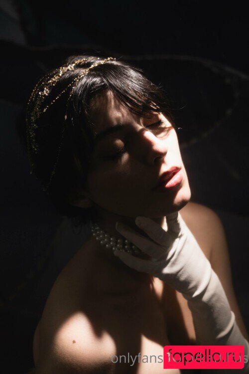 Kat Cabaret Onlyfans Photo Gallery 