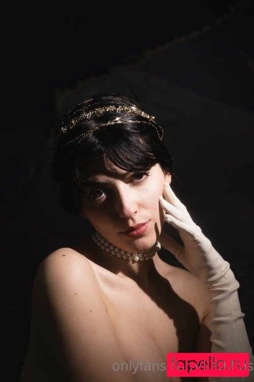 Kat Cabaret Onlyfans Photo Gallery 