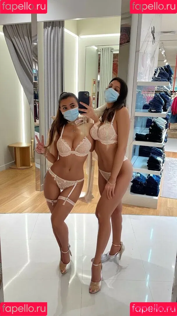 Nourhene Hocini Onlyfans Photo Gallery 
