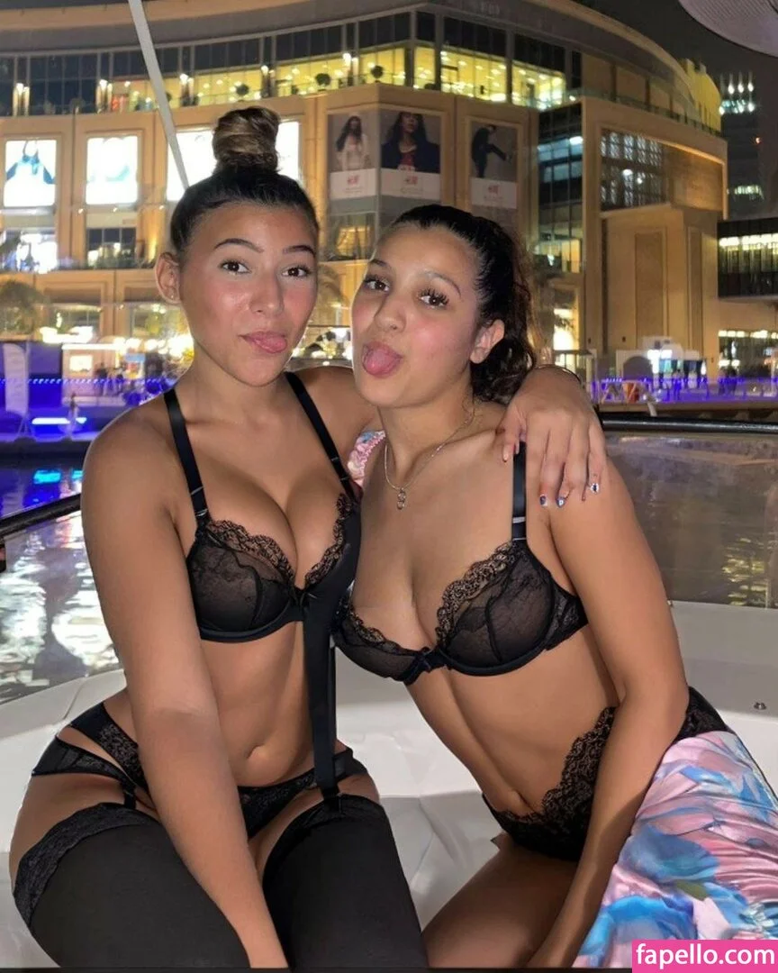 Nourhene Hocini Onlyfans Photo Gallery 
