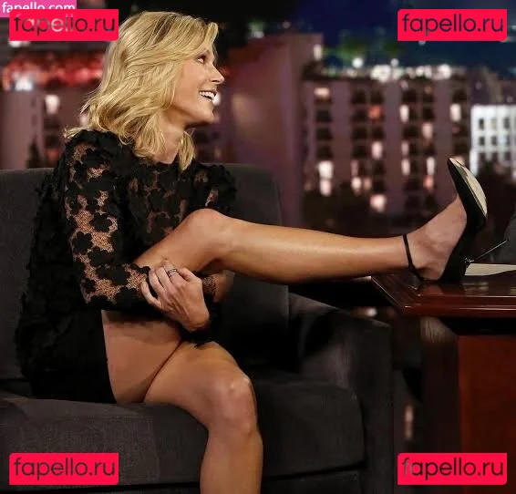 Julie Bowen Onlyfans Photo Gallery 