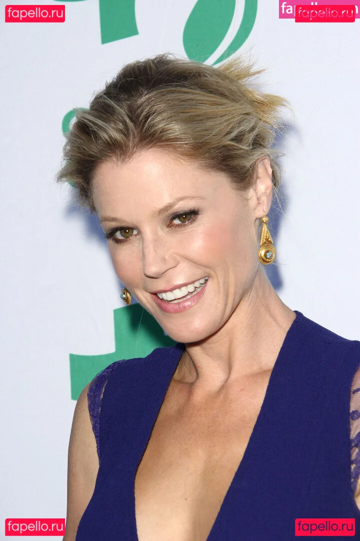 Julie Bowen Onlyfans Photo Gallery 