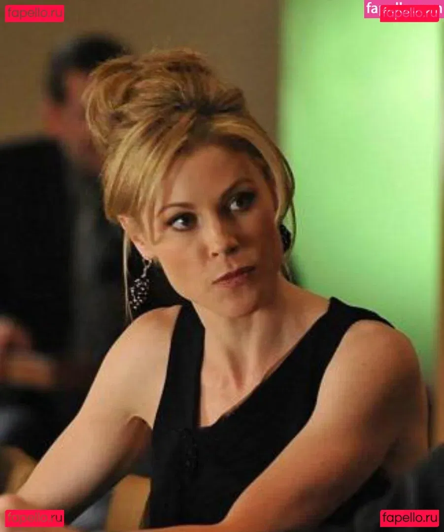 Julie Bowen Onlyfans Photo Gallery 
