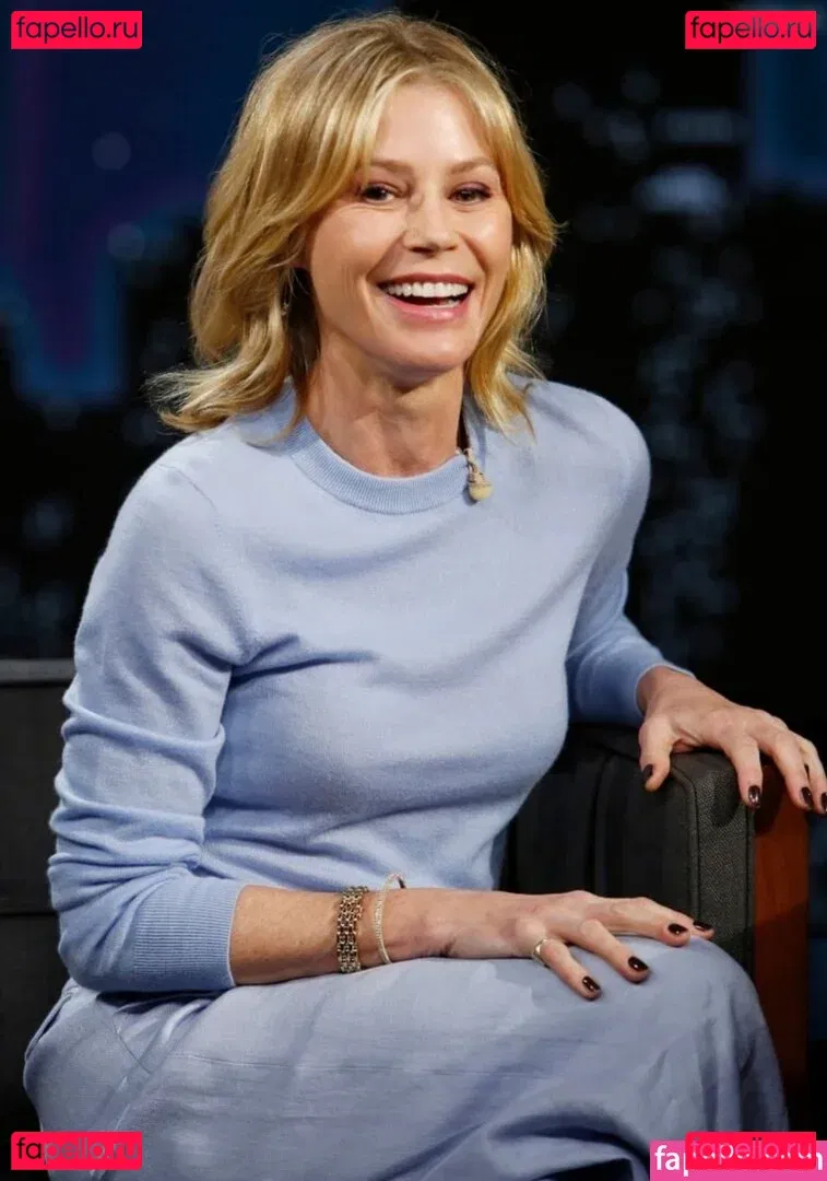 Julie Bowen Onlyfans Photo Gallery 