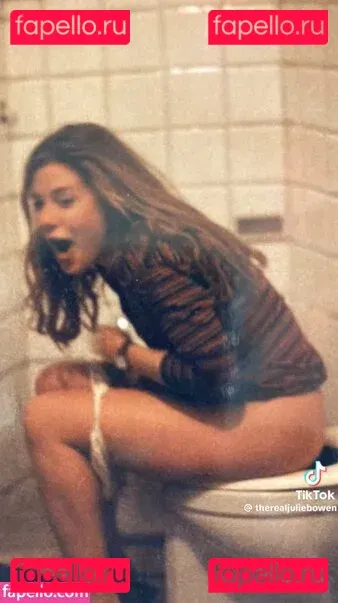 Julie Bowen Onlyfans Photo Gallery 