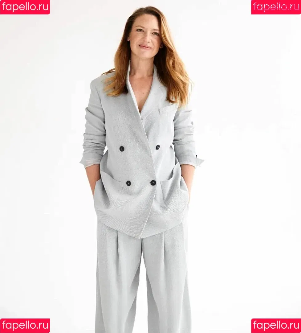 Anna Torv Onlyfans Photo Gallery 