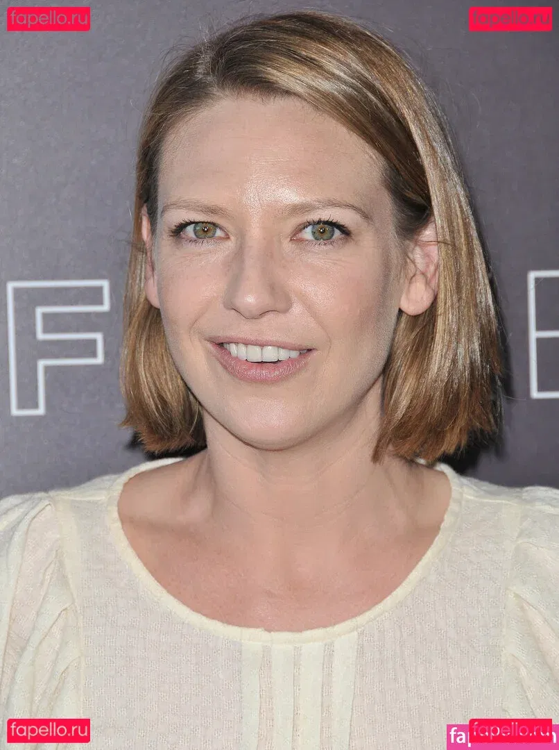 Anna Torv Onlyfans Photo Gallery 