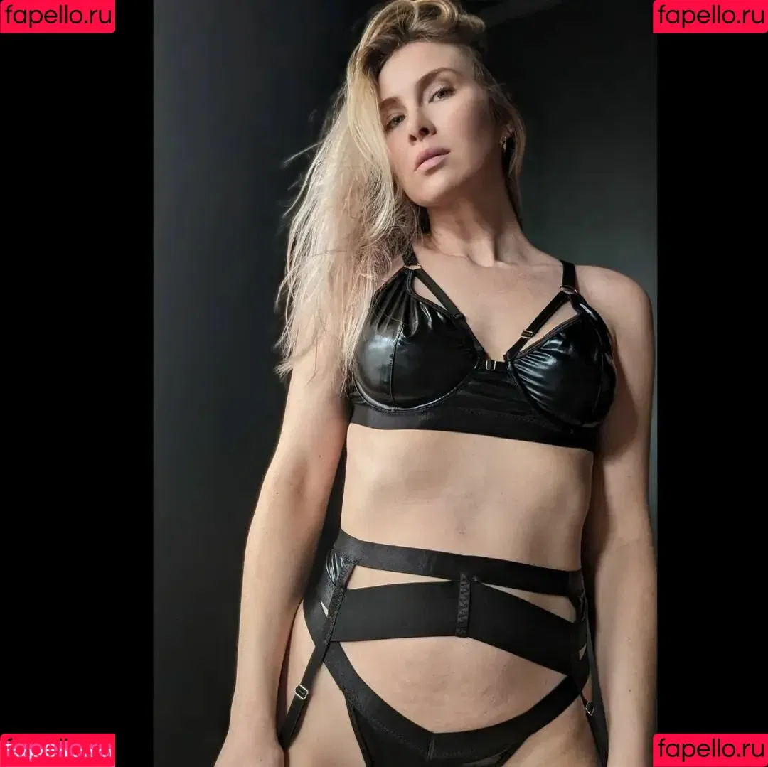 Mallory Moore Onlyfans Photo Gallery 