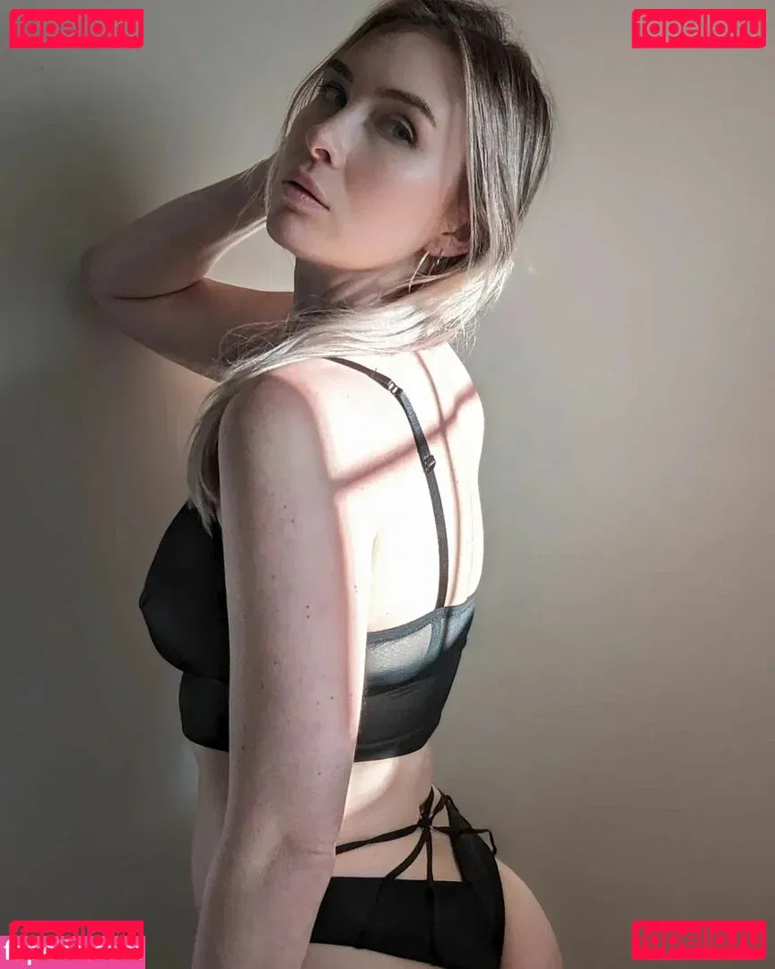 Mallory Moore Onlyfans Photo Gallery 