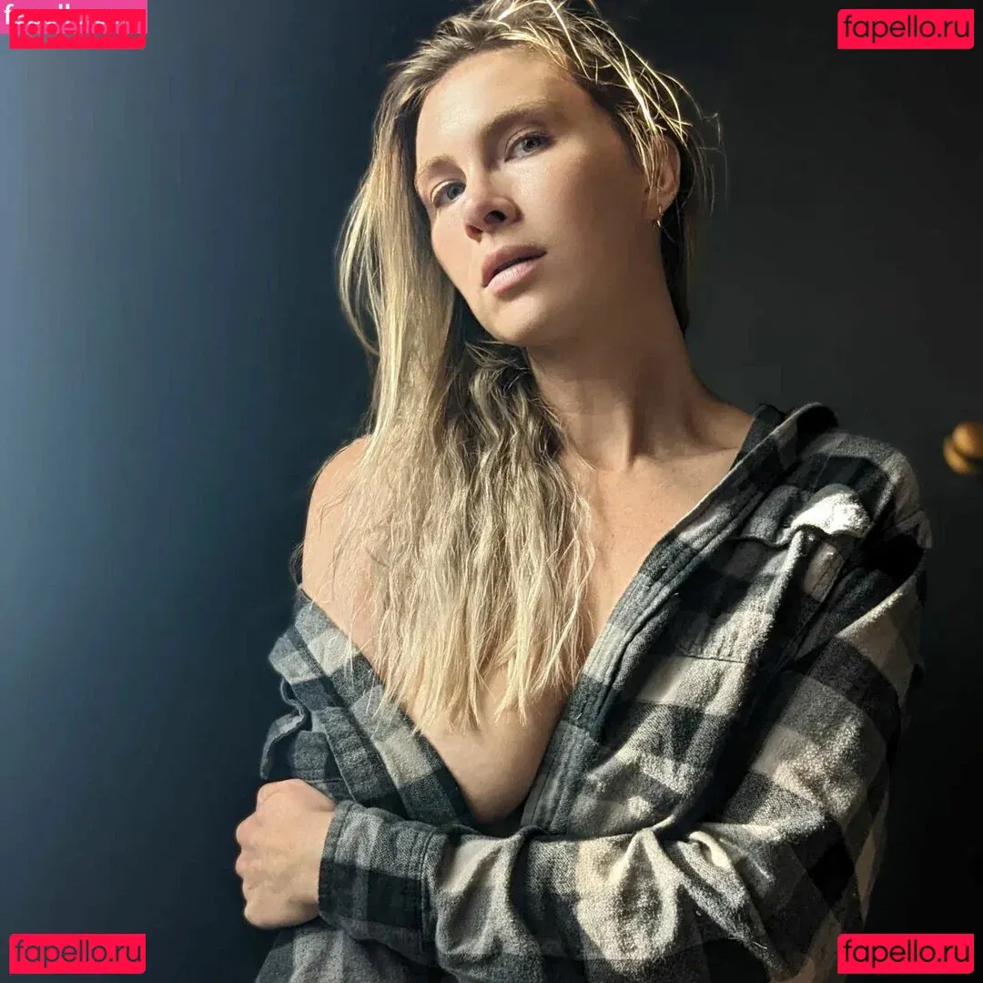 Mallory Moore Onlyfans Photo Gallery 