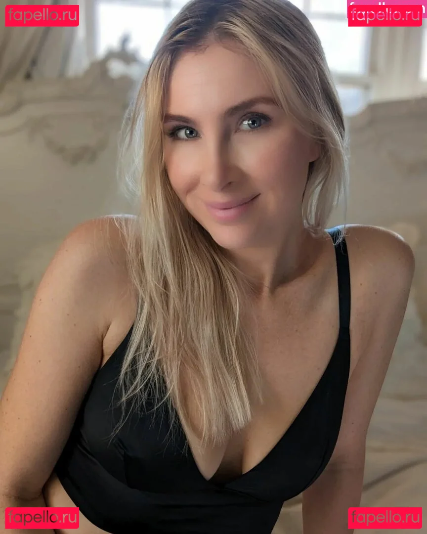 Mallory Moore Onlyfans Photo Gallery 