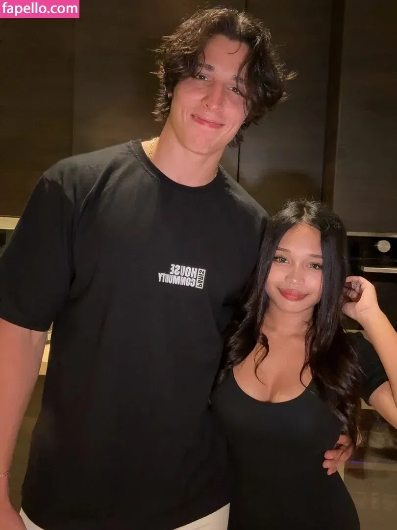 gattouz0 Onlyfans Photo Gallery 