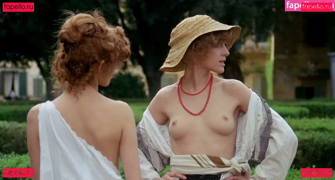 Stefania Onlyfans Photo Gallery 