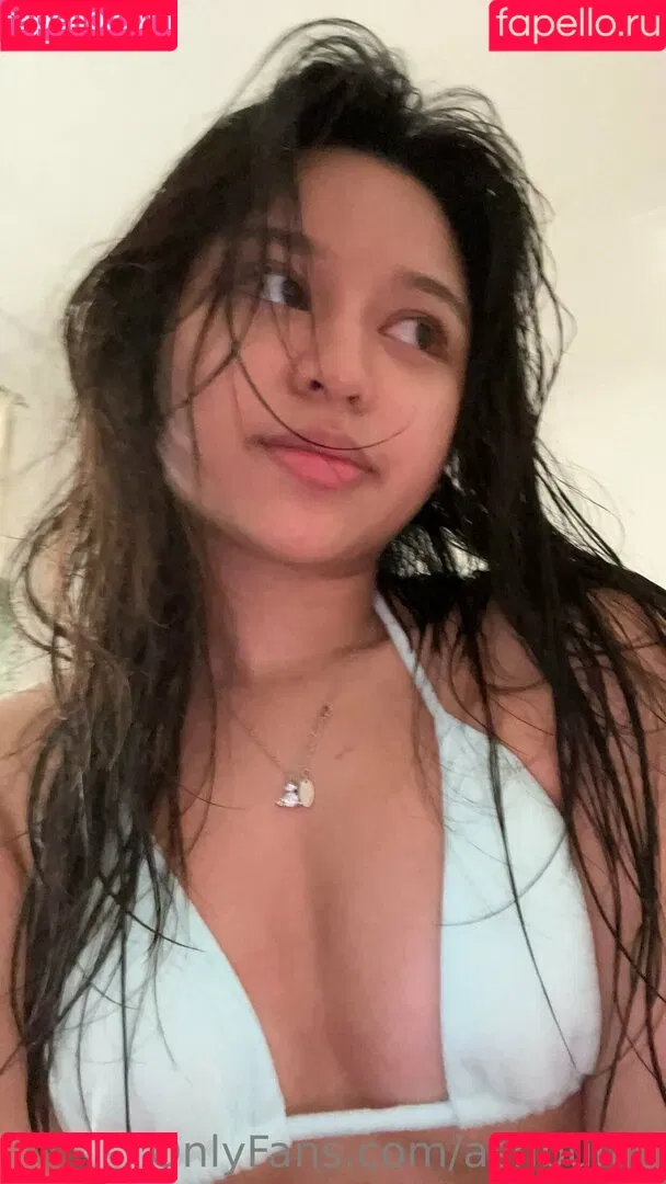 Ashlyne Onlyfans Photo Gallery 