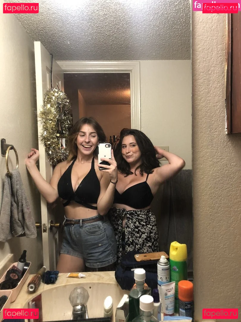 mxssmiaa Onlyfans Photo Gallery 