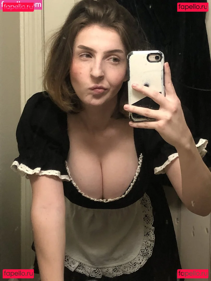 mxssmiaa Onlyfans Photo Gallery 