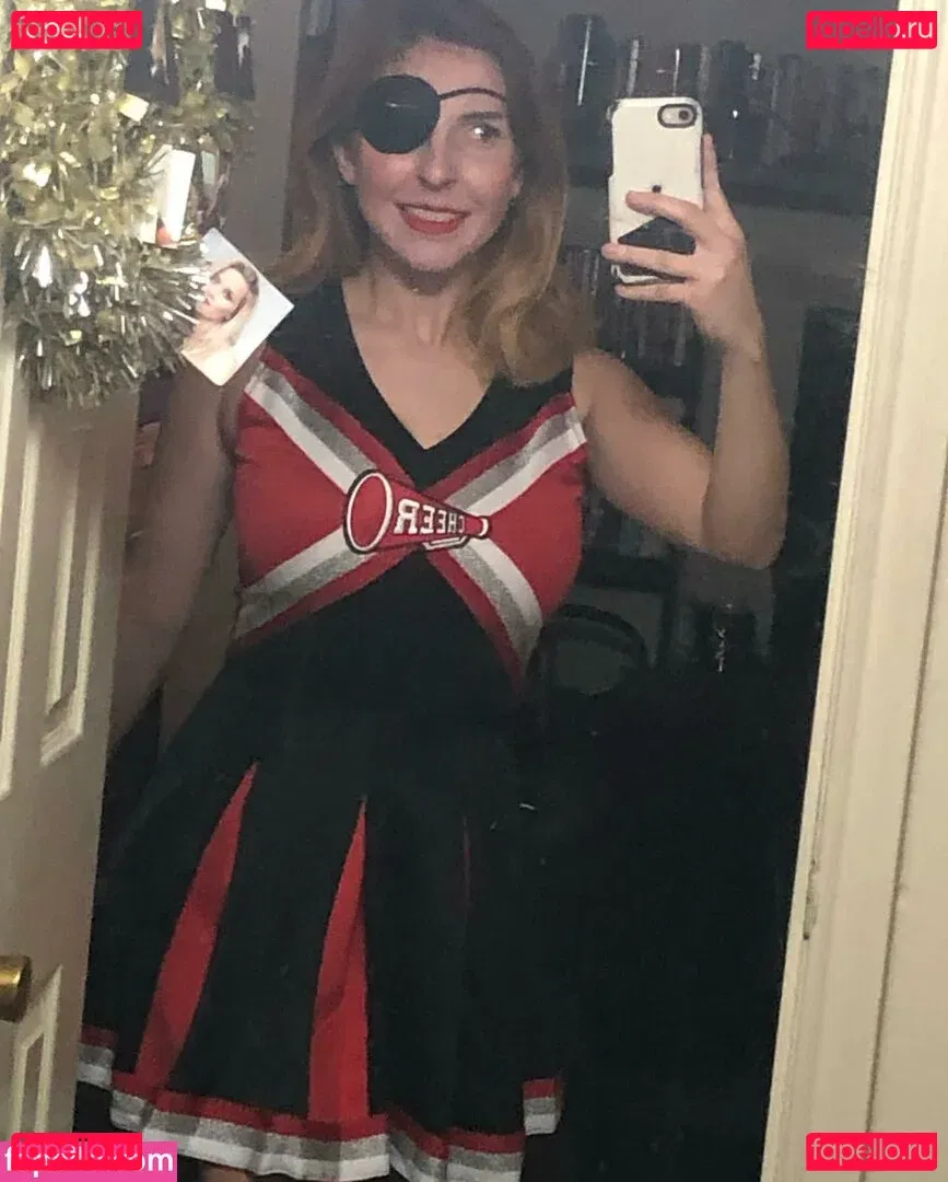 mxssmiaa Onlyfans Photo Gallery 