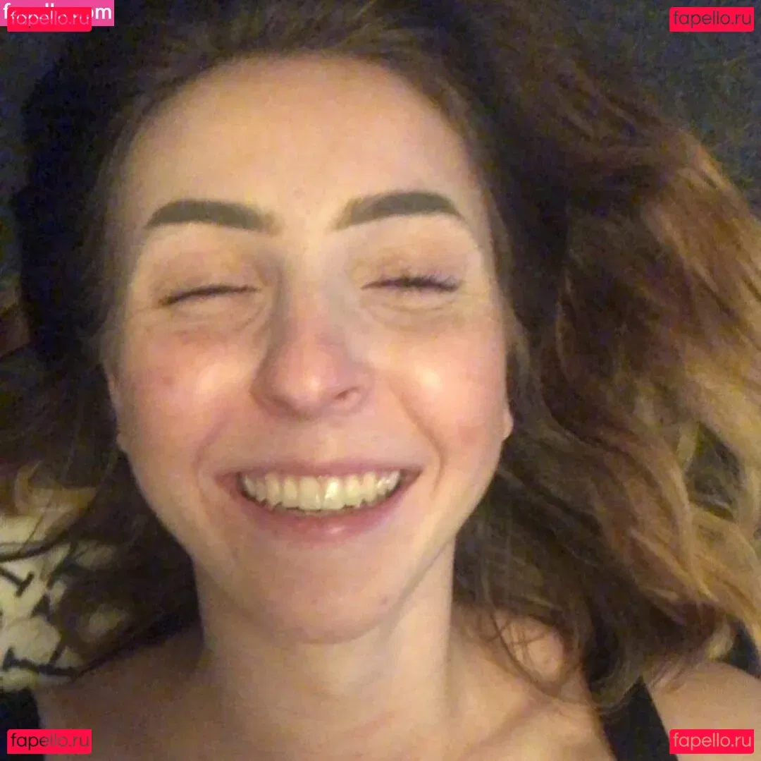 mxssmiaa Onlyfans Photo Gallery 