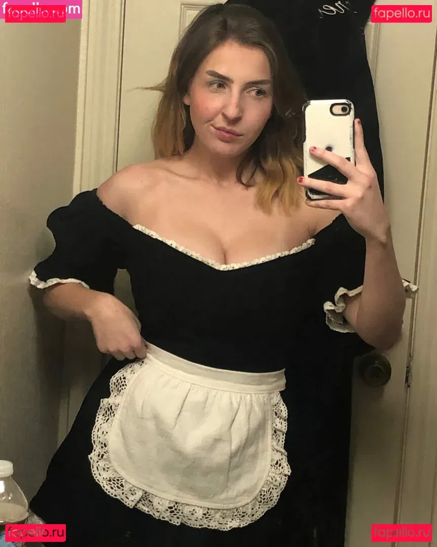 mxssmiaa Onlyfans Photo Gallery 