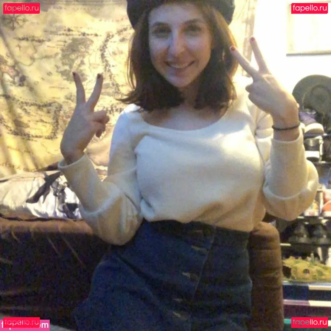 mxssmiaa Onlyfans Photo Gallery 