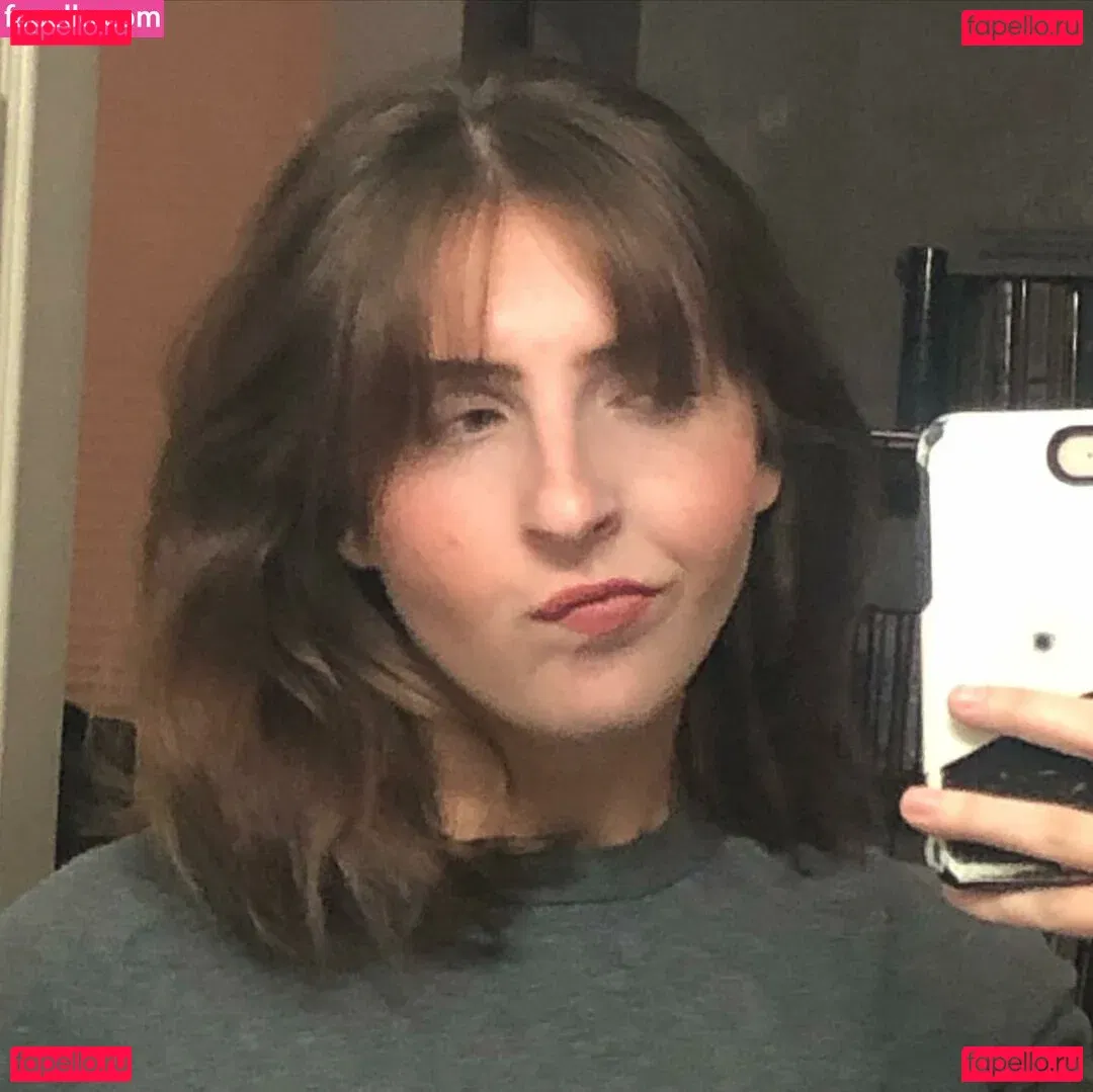 mxssmiaa Onlyfans Photo Gallery 